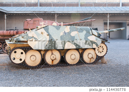 ドイツ軍ヘッツァー軽駆逐戦車 114430778