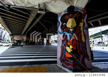 大阪環状線　福島駅 114431446