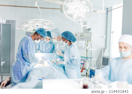 effective surgery teamwork is fundamental to health and safety effective surgery teamwork is fundamental to health and safety 114431841