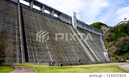 大分県日田市の大山ダム 114432924