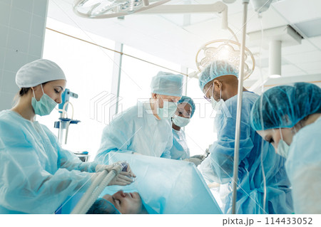 Plastic clinics provide a wide range of services for patients. 114433052