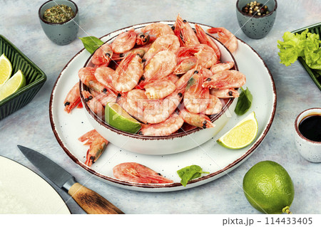 Raw shrimps prawns, fresh prawns seafood. 114433405