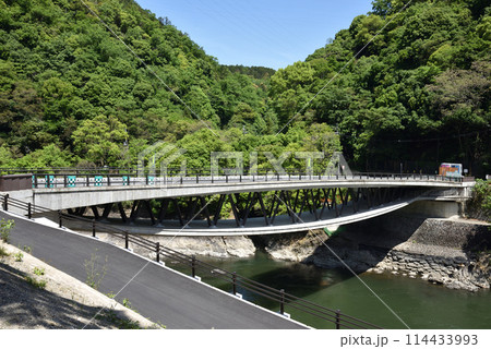 白虹橋と宇治川 白虹橋と宇治川 114433993