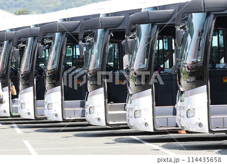 観光バス駐車 観光バス駐車 114435658