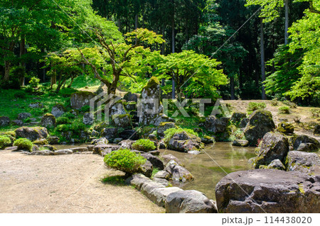福井県　一乗谷朝倉氏遺跡　諏訪館跡庭園 114438020