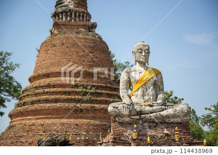 THAILAND AYUTTHAYA WAT WORACHETTHARAM THAILAND AYUTTHAYA WAT WORACHETTHARAM 114438969