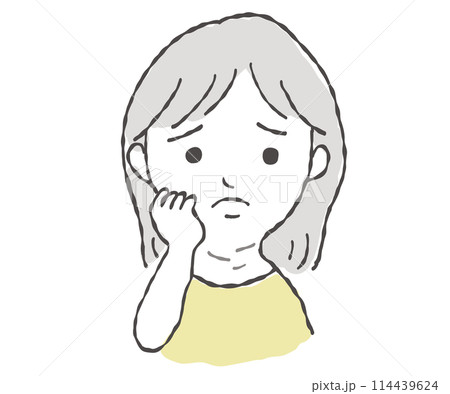 イラスト素材：首のしわが気になる女性 114439624