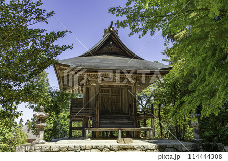 本山寺　山王堂　岡山県美咲町 114444308
