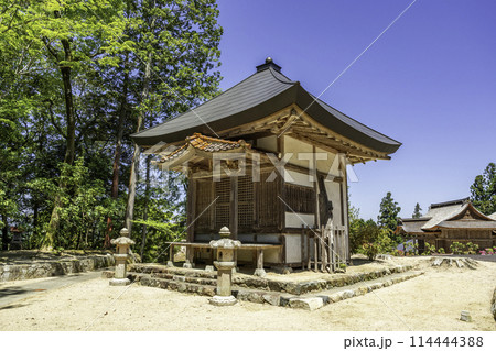 本山寺　聖天堂　岡山県美咲町 114444388