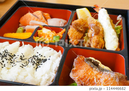 海外のレストランで食べた日本食 海外のレストランで食べた日本食 114446682