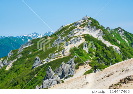 夏の燕岳登山（燕山荘～燕岳山頂） 114447466