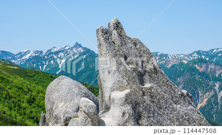 夏の燕岳登山（燕山荘～燕岳山頂：イルカ岩） 114447508