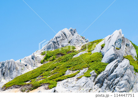 夏の燕岳登山（燕山荘～燕岳山頂） 114447751