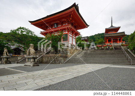 清水寺　仁王門（赤門） 114448861