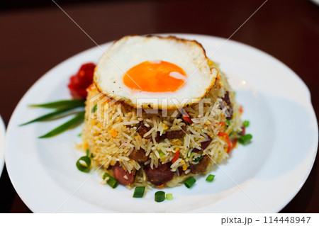 スリランカ料理のチャーハン 114448947