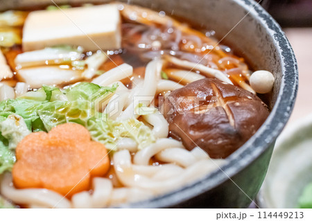 鍋焼きうどん 鍋焼きうどん 114449213