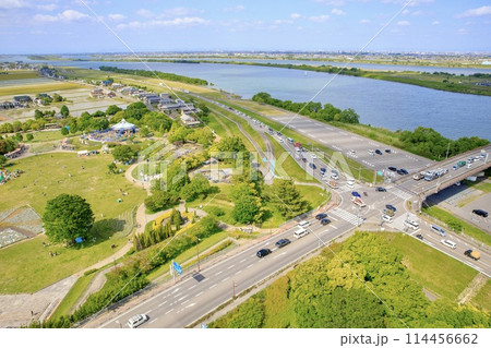 海津市、木曽三川公園の展望タワーからの眺め（岐阜方面） 114456662