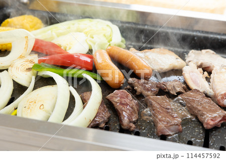 おいしいバーベキュー 114457592