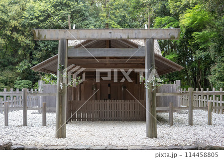 皇大神宮別宮の倭姫宮の正面【伊勢神宮】奈良県伊勢市 114458805