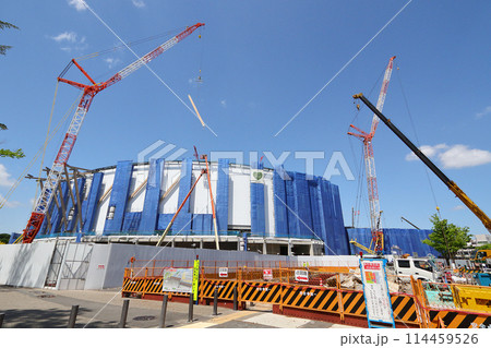 建設が進む愛知県新体育館 114459526