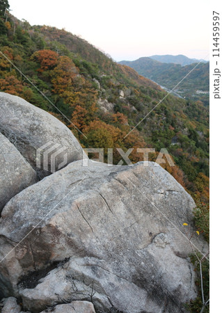 瀬戸内の島の巨石群 瀬戸内の島の巨石群 114459597
