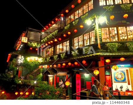 台湾・夜の九份（九分）老街 114460348