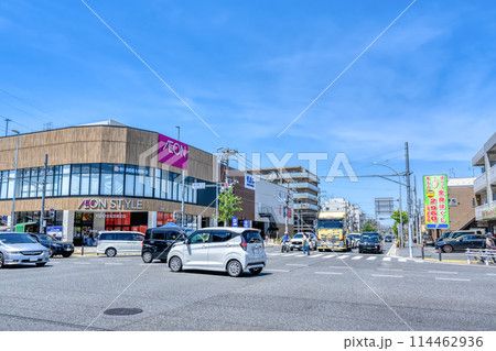 神奈川県横浜市の都市風景　高田駅 114462936