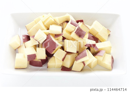 カットしたサツマイモ 114464714