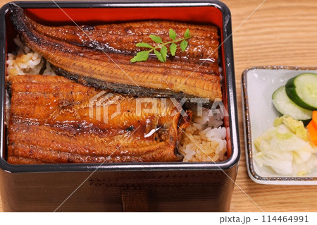 うな重 鰻の蒲焼 重箱入り うな重 鰻の蒲焼 重箱入り 114464991