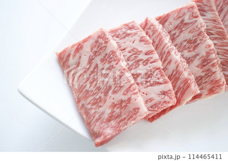 霜降り牛肉のスライス 霜降り牛肉のスライス 114465411