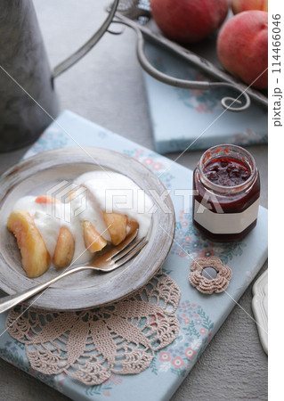 白桃のヨーグルト和え 白桃のヨーグルト和え 114466046