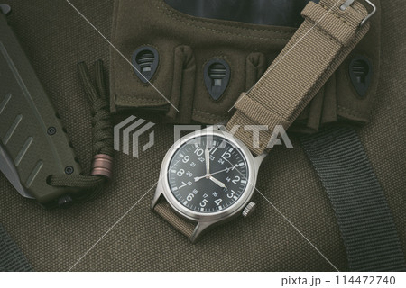 military style men wristwatch military style men wristwatch 114472740