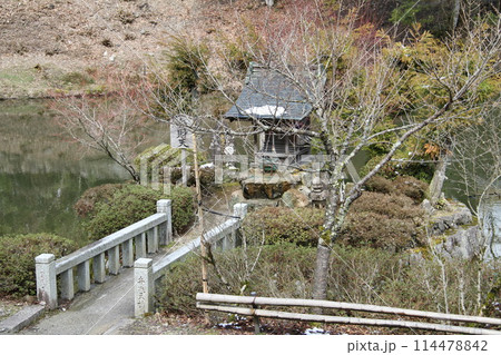 日本三景の京都天橋立の春風景 114478842