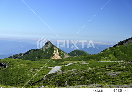 烏帽子岳(撮影地:乗鞍、大黒岳) 烏帽子岳(撮影地:乗鞍、大黒岳) 114480180