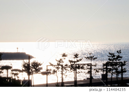 タルイサザンビーチの夕景 タルイサザンビーチの夕景 114484235