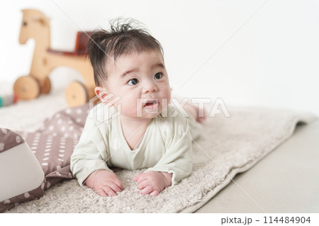 赤ちゃん 赤ちゃん 114484904
