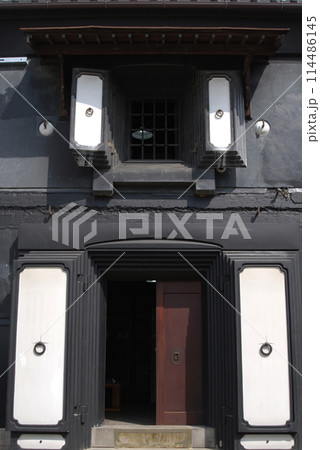japanese 'KURA' antique house / 漆喰の土蔵(日本蔵) - 黒塗り, japanese 'KURA' antique house / 漆喰の土蔵(日本蔵) - 黒塗り, 114486145