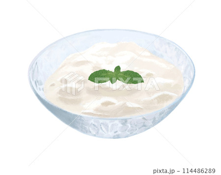 ヨーグルト（ミントの葉付き） 114486289