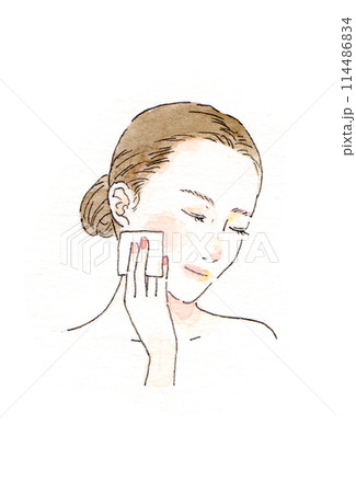 アナログ透明水彩イラスト　女性の横顔のコットンで保湿する美容イメージのイラストレーション 114486834
