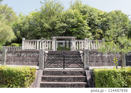 京都　村上天皇　村上陵 114487936