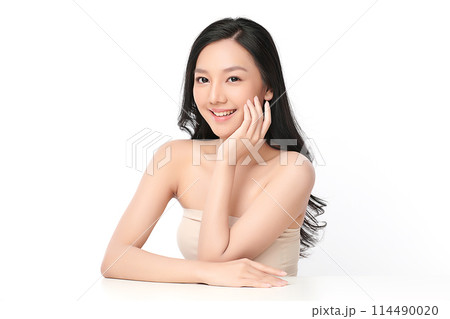 Beautiful young asian woman with clean fresh skin on white background, Face care, Facial treatment, Cosmetology, beauty and spa, Asian women portrait. Beautiful young asian woman with clean fresh skin on white background, Face care, Facial treatment, Cosmetology, beauty and spa, Asian women portrait. 114490020