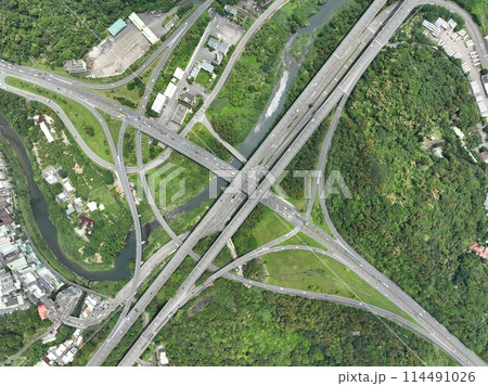 アウトバーン 自動車道 自動車専用道路 114491026