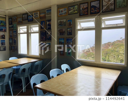 キナバル山のラバンラタ小屋 114492641