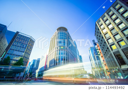 東京中央区 日本橋三越本店前 東京中央区 日本橋三越本店前 114493492