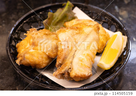 美味しいフグの唐揚 114505159