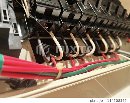 分電盤の電気工事 分電盤の電気工事 114508355
