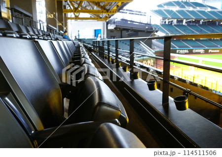 エスコンフィールドHOKKAIDOの観客席（北海道北広島市Fビレッジ） 114511506