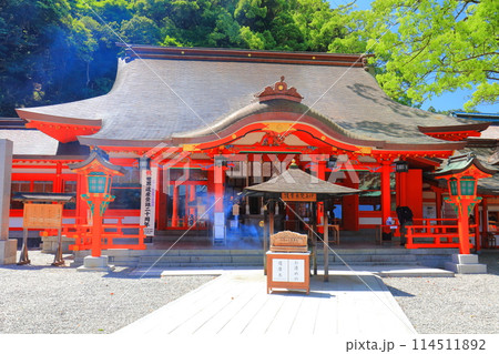 【和歌山県】快晴の熊野那智大社（礼殿） 114511892