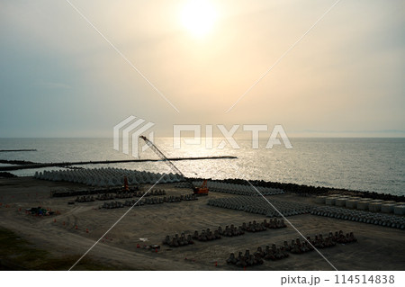 夕暮れの西海岸 114514838