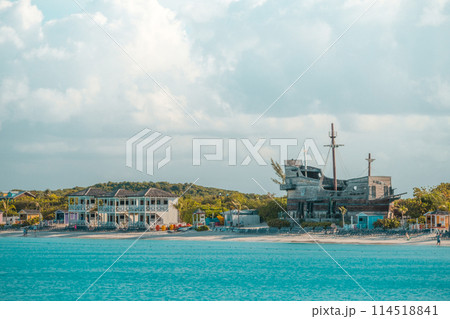 Half moon cay Bahamas private island Caribbean 114518841